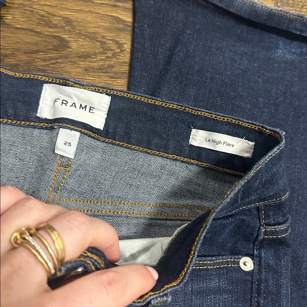 Frame Le high flare jeans - Picture 2 of 4